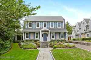 featured image of 2 Sound View Ter