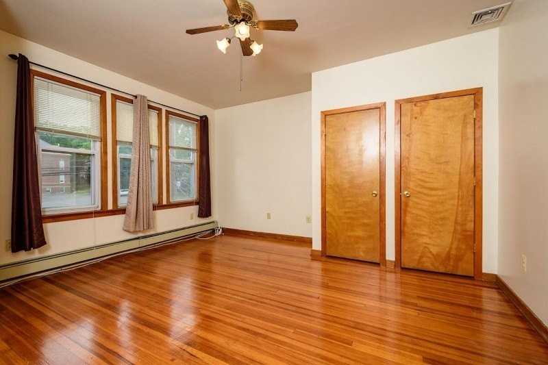 207 N Fullerton Ave #1L - Photo 3 of 29