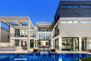 1400 Bayview Dr - Photo 1 of 1