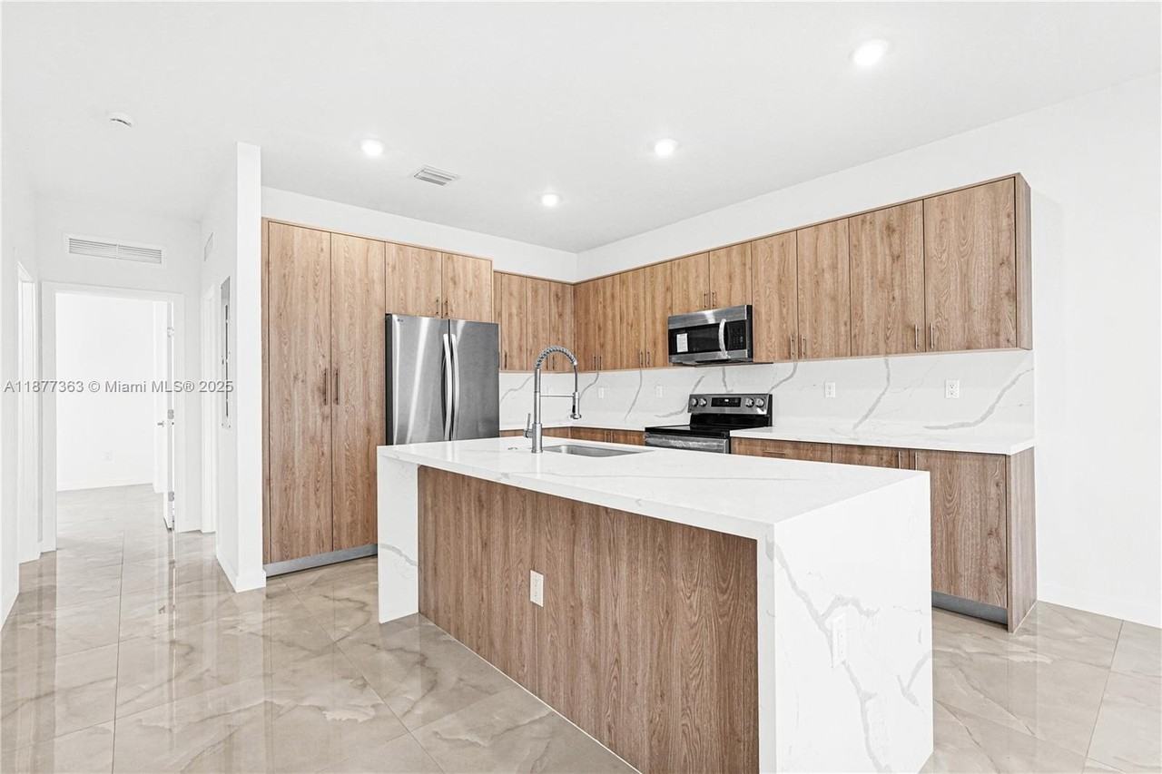 22511 Sw 125th Ave #15B - Photo 6 of 49