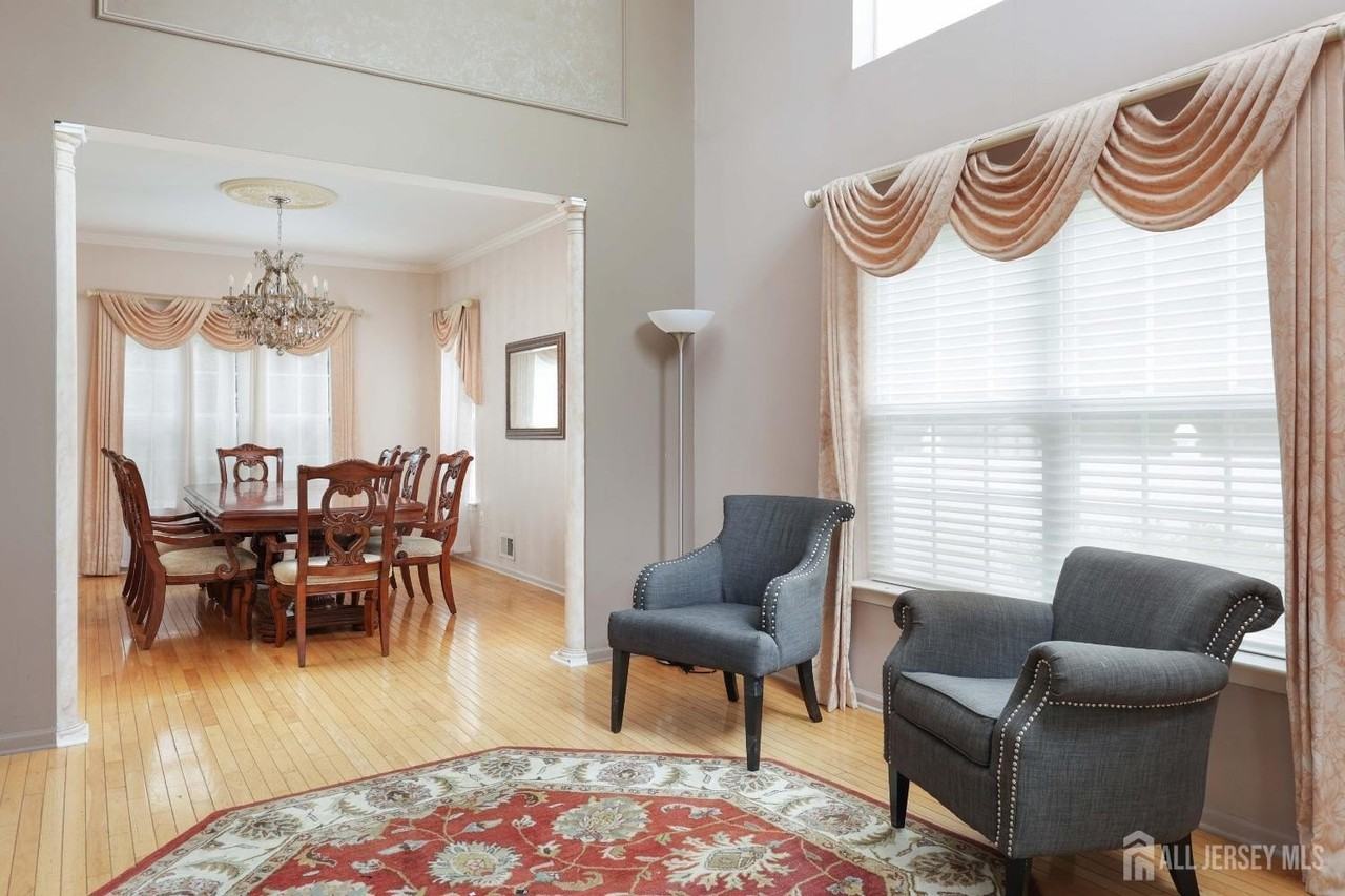 45 Carter Dr - Photo 6 of 38