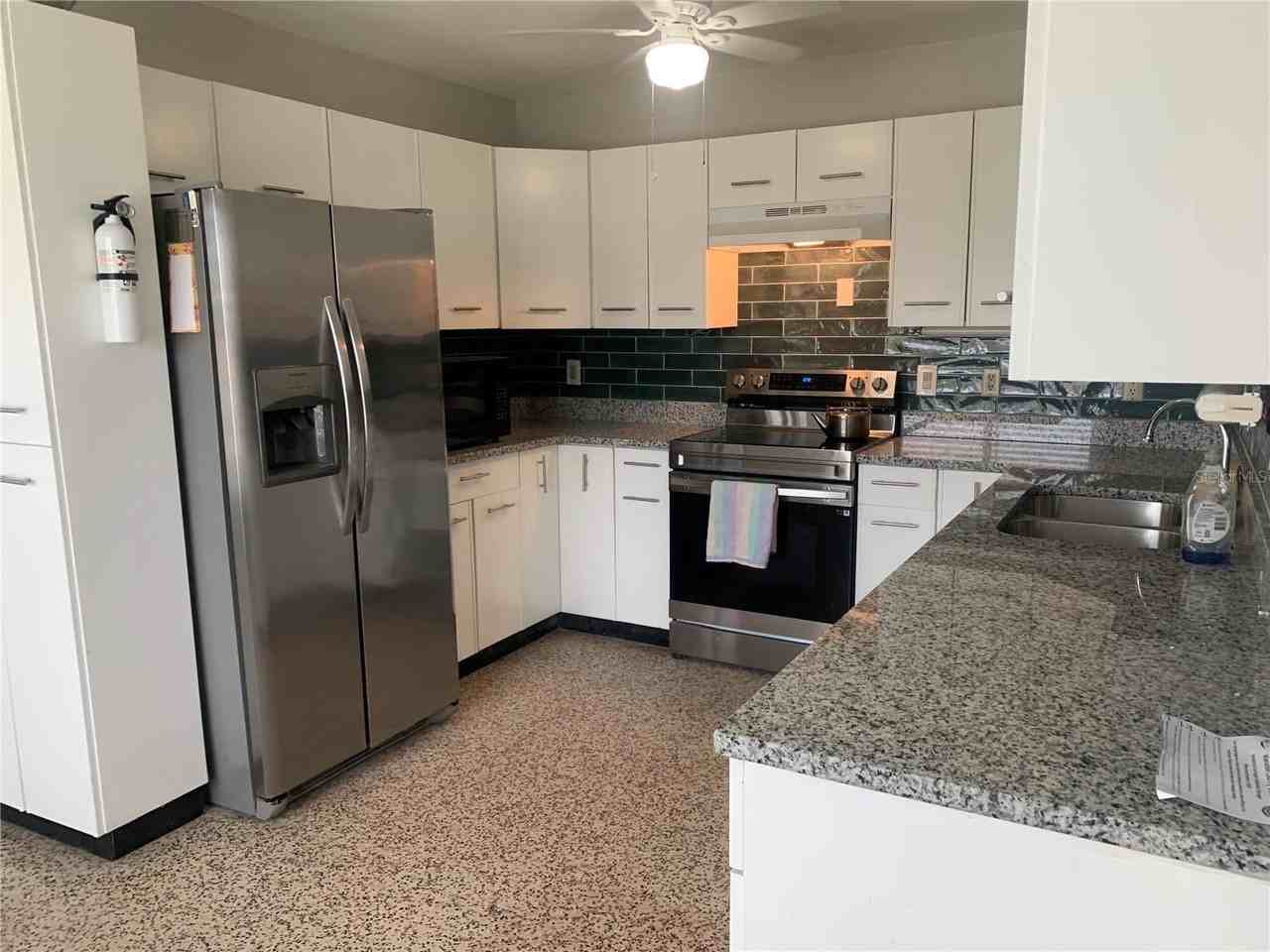 404 Bryn Mawr Is - Photo 7 of 21