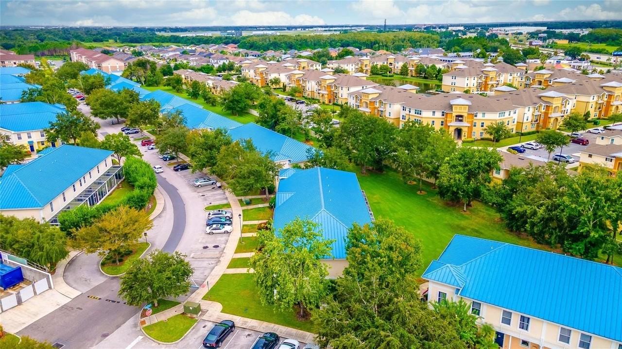 2045 Grand Oak Dr - Photo 3 of 39