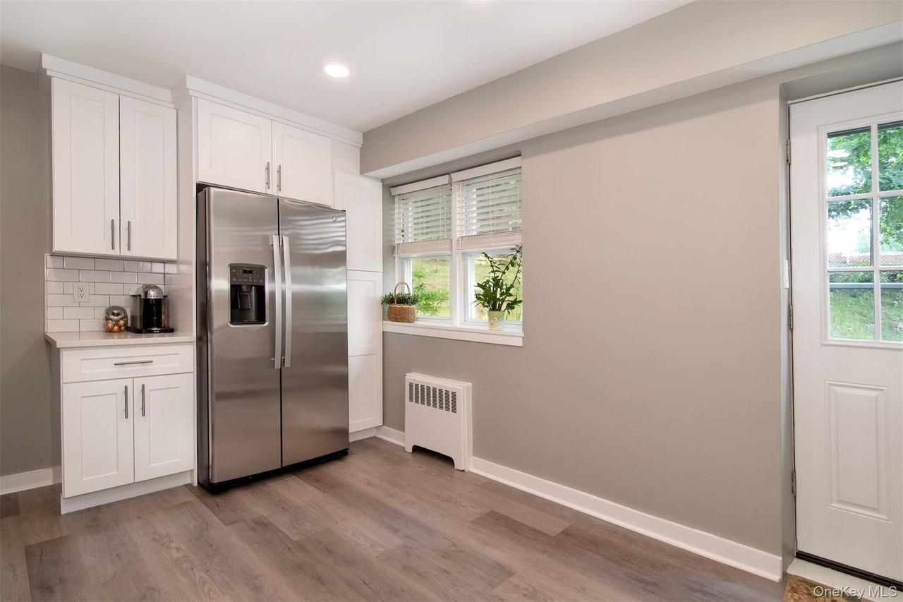 140 N Broadway #OT24 - Photo 7 of 16