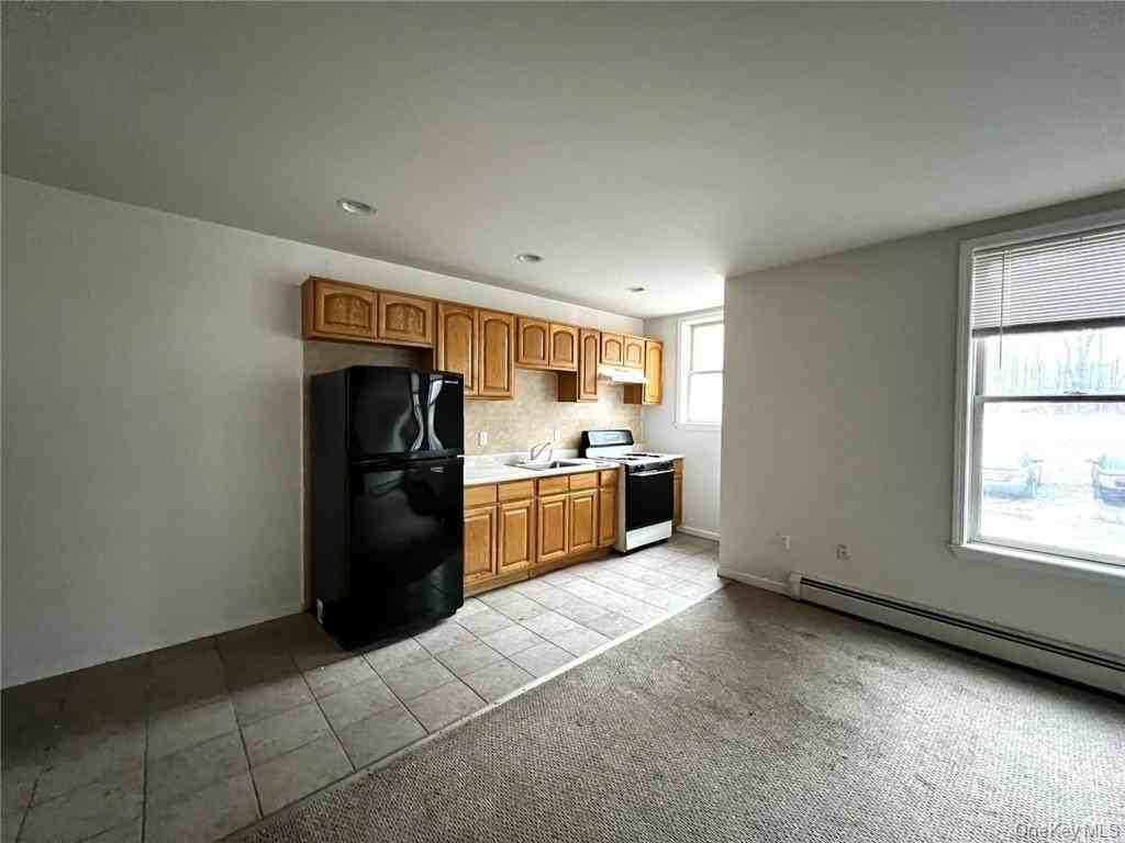 21 Stanton Corner Rd - Photo 4 of 9