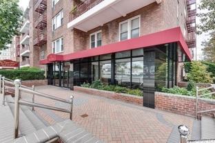 225 1st St #2E - Photo 1 of 1