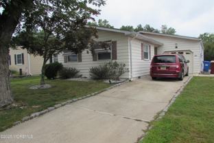 380 Barbados Dr N - Photo 1 of 1