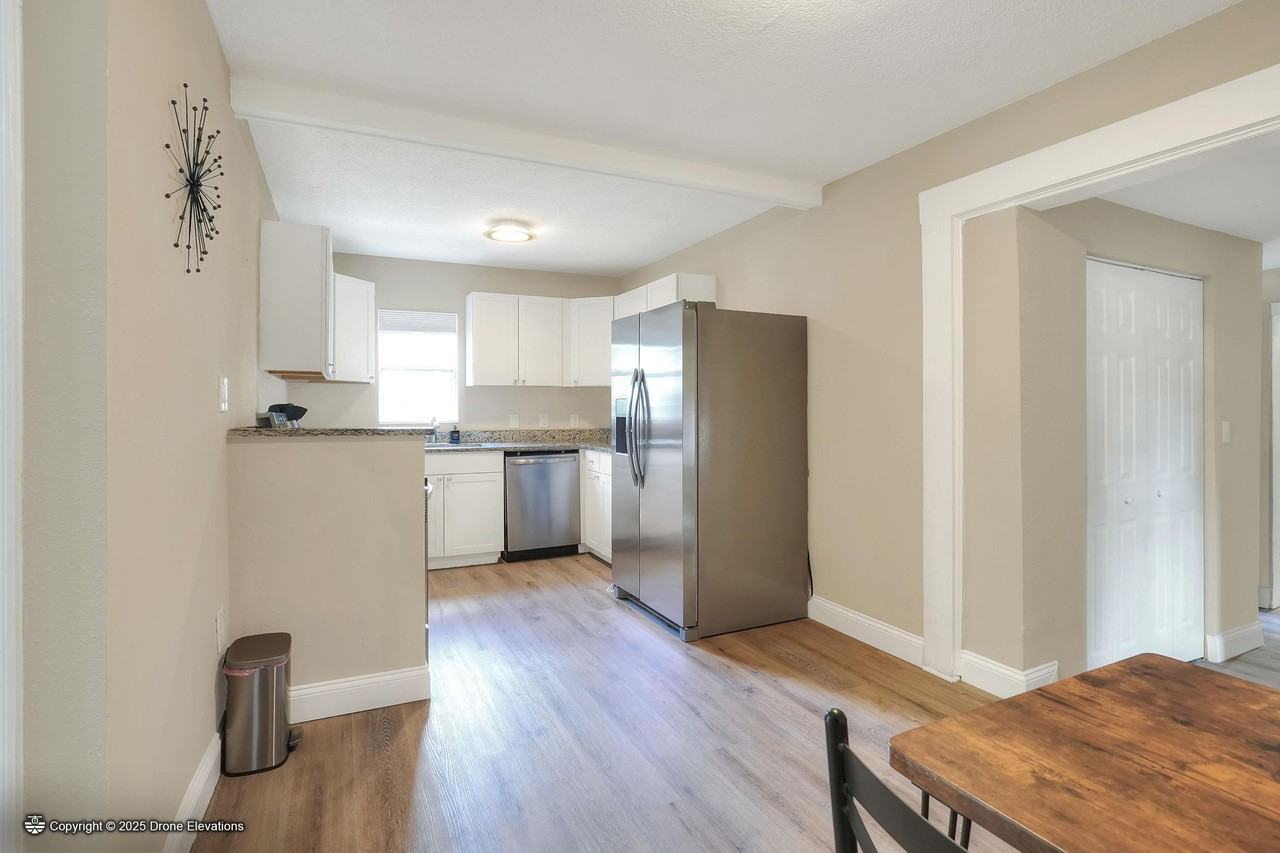 E Hanna Ave - Photo 5 of 9