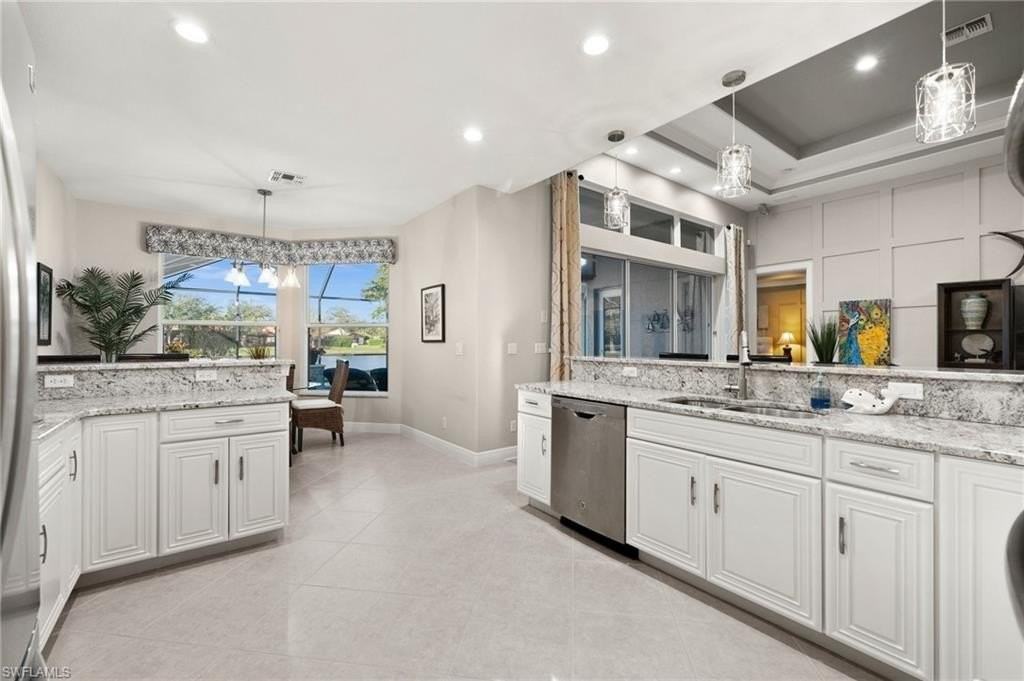 8792 Largo Mar Dr - Photo 5 of 50