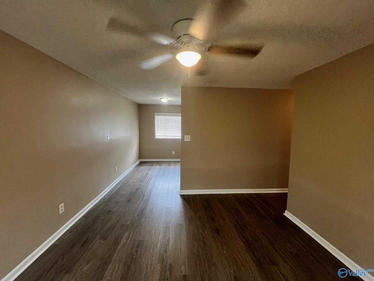 1002 6th Ave Sw - Photo 2 of 16