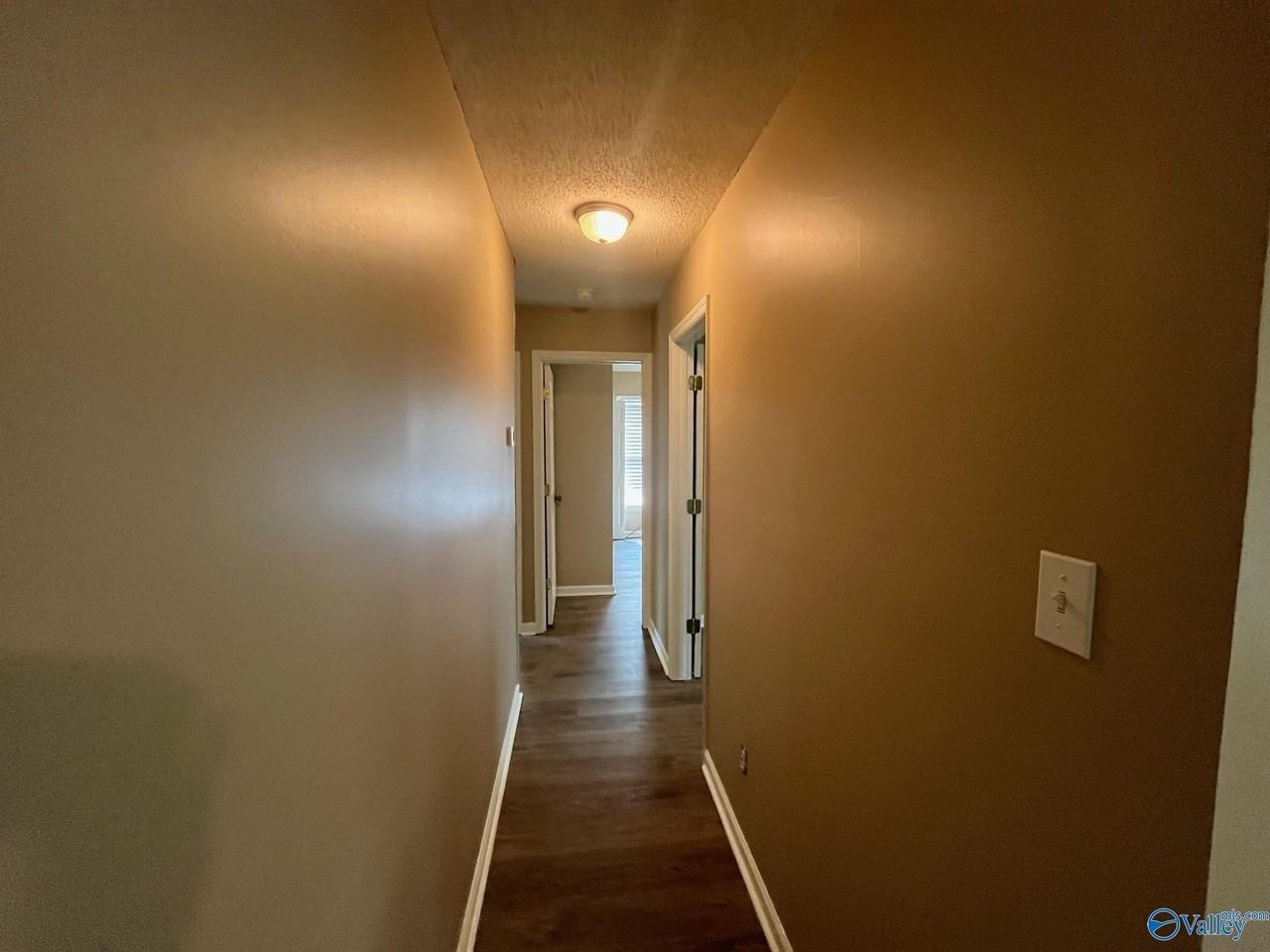 1002 6th Ave Sw - Photo 6 of 16