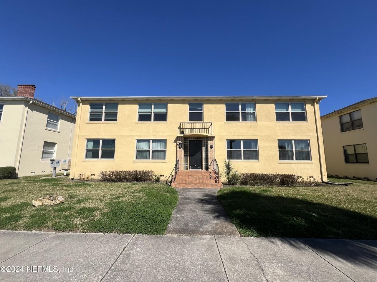 1781 River Rd Apt 4 #4 - Photo 2 of 24