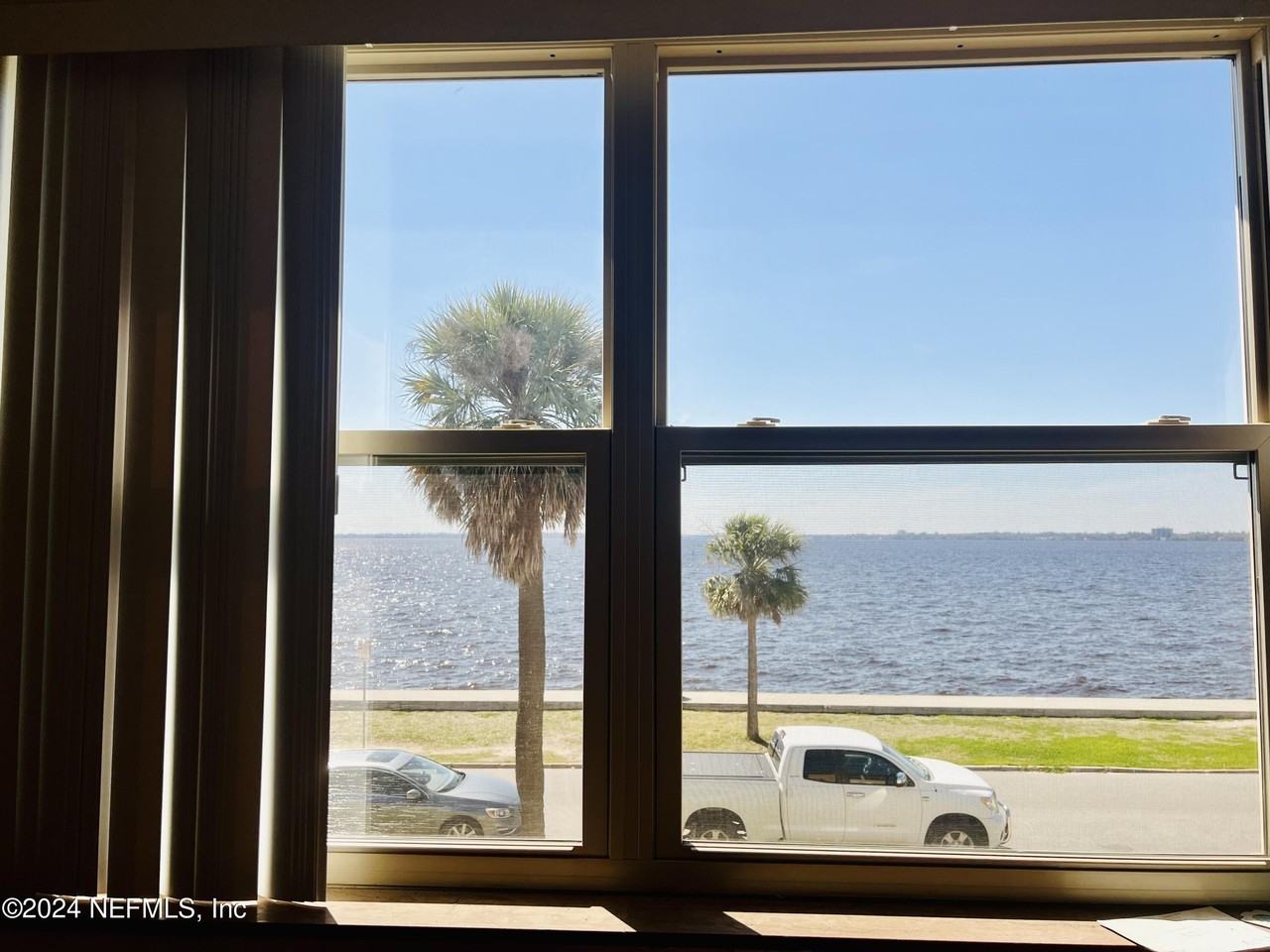 1781 River Rd Apt 4 #4 - Photo 5 of 24