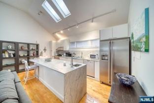 1605 Center Ave 2nd Fl - Photo 1 of 1