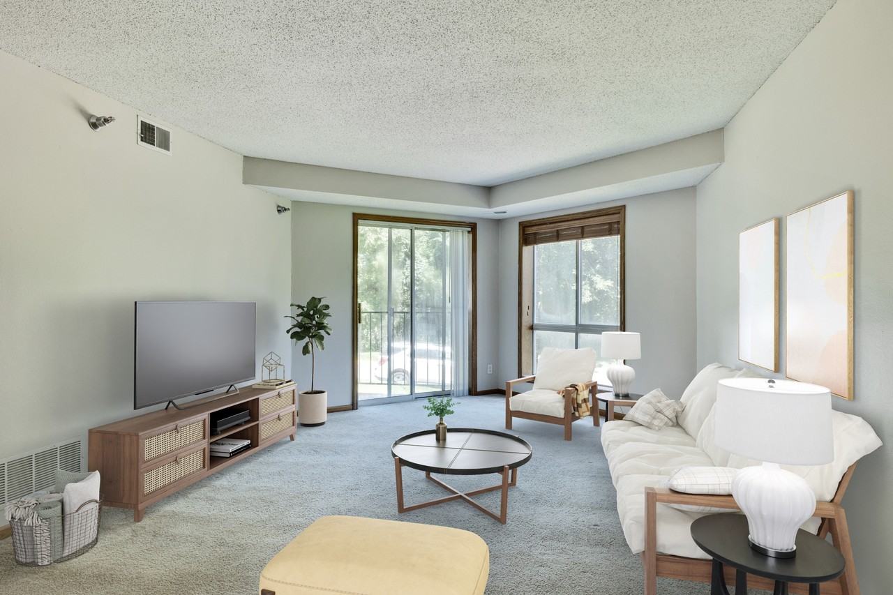 Crosby Pointe Apartments - Photo 2 of 21