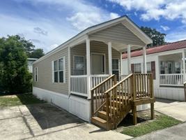 featured image of 1106 Chicago Bulls St #1106