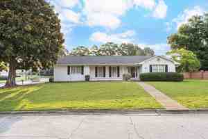 featured image of 5004 22nd Ave