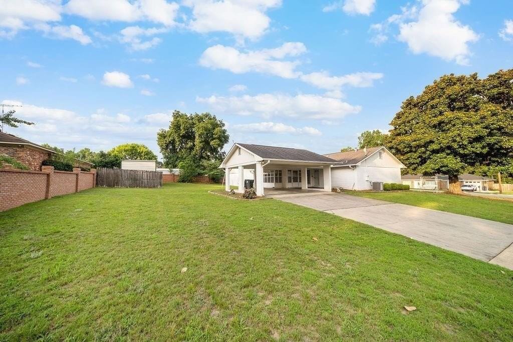 5004 22nd Ave - Photo 2 of 21