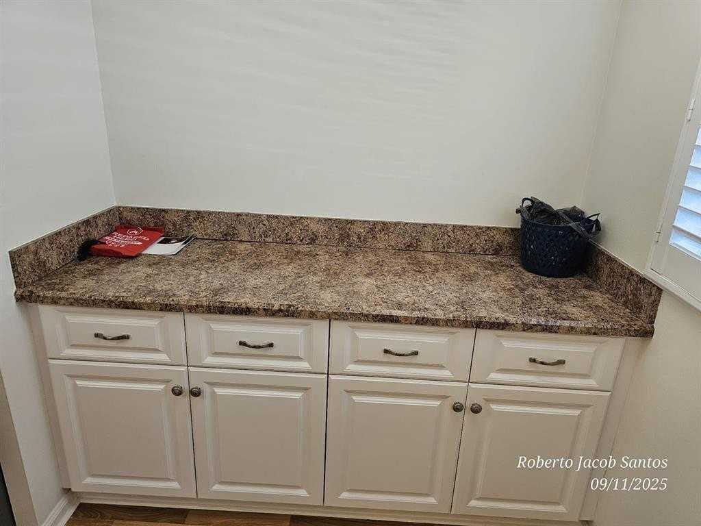 23305 Barwood Ln N #207 - Photo 7 of 37