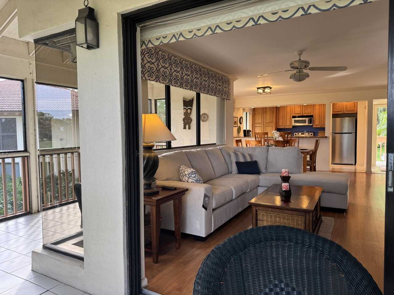 428 Brackenwood Lane South - Photo 2 of 25