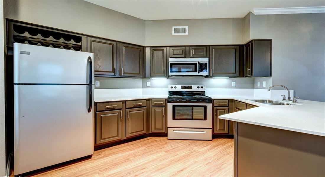 Regency Dell Ranch Apartments - Photo 3 of 40