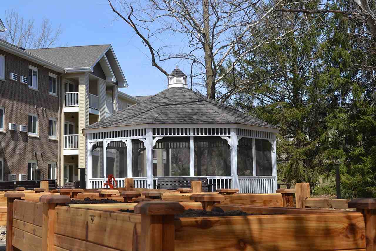 Coral Ridge Senior (55+) Apartments - Photo 3 of 17