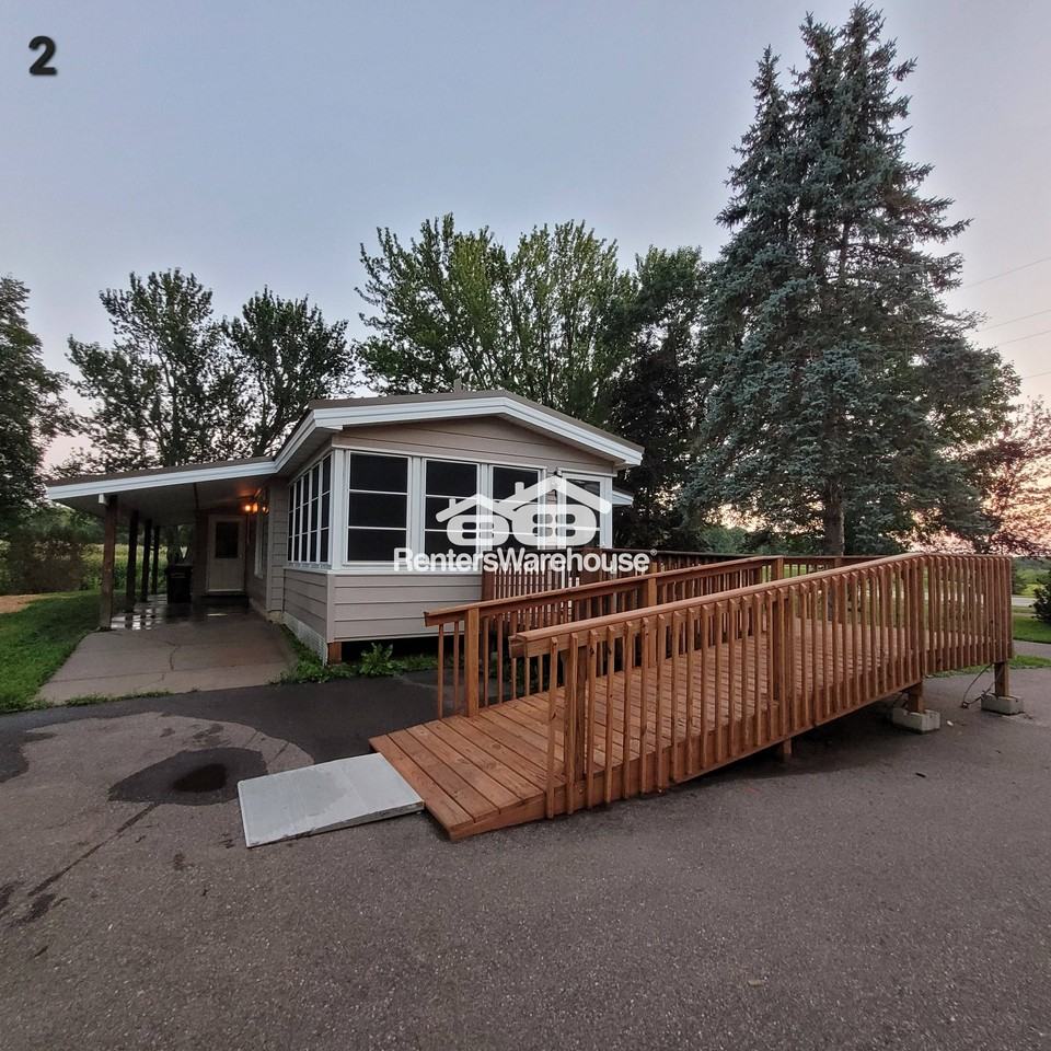 10364 County Road 17 Se - Photo 2 of 25