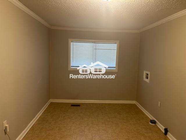 2710 Moore Rd - Photo 3 of 7