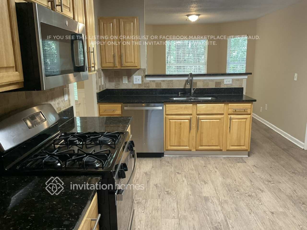6767 Mancha St - Photo 7 of 15