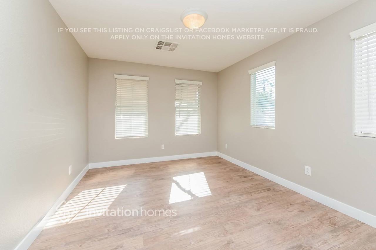 7507 Little Laramie Street - Photo 4 of 18