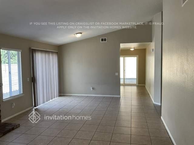 3437 Yuba Cir - Photo 3 of 15
