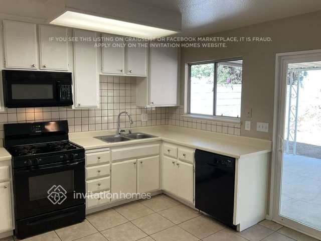3437 Yuba Cir - Photo 6 of 15