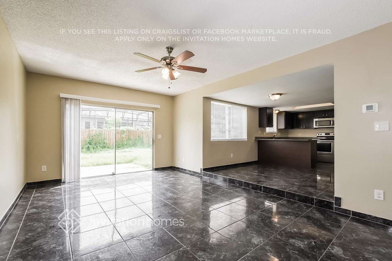 4005 Stonehaven Rd - Photo 6 of 18