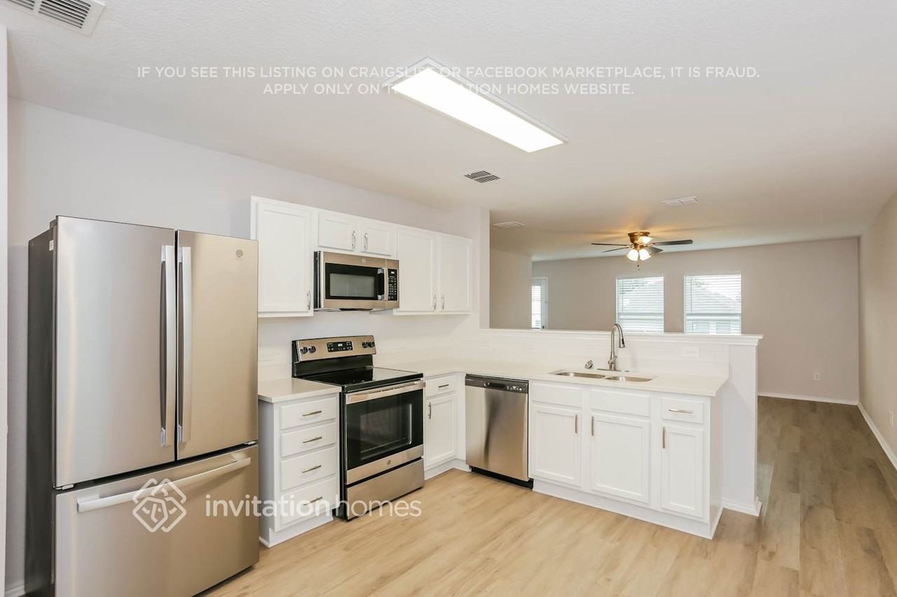 732 San Felipe Trl - Photo 7 of 16