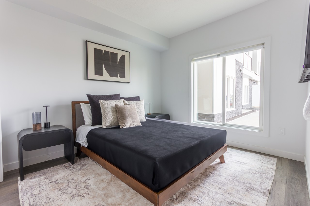 Rosenthal Flats - Photo 2 of 6