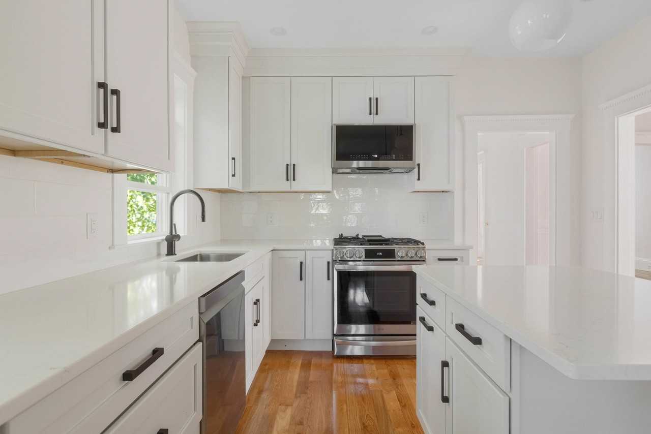 105 Fayerweather St #2 - Photo 6 of 24