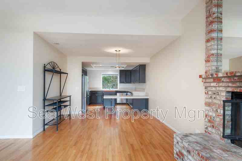 846 S Cedros Ave - Photo 7 of 23