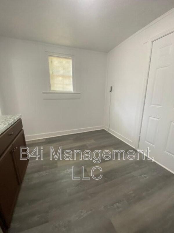 511 Alford St - Photo 7 of 15
