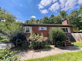 11 Edgewood Rd S - Photo 1 of 1