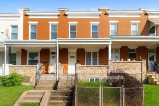 2560 Robb St - Photo 1 of 1