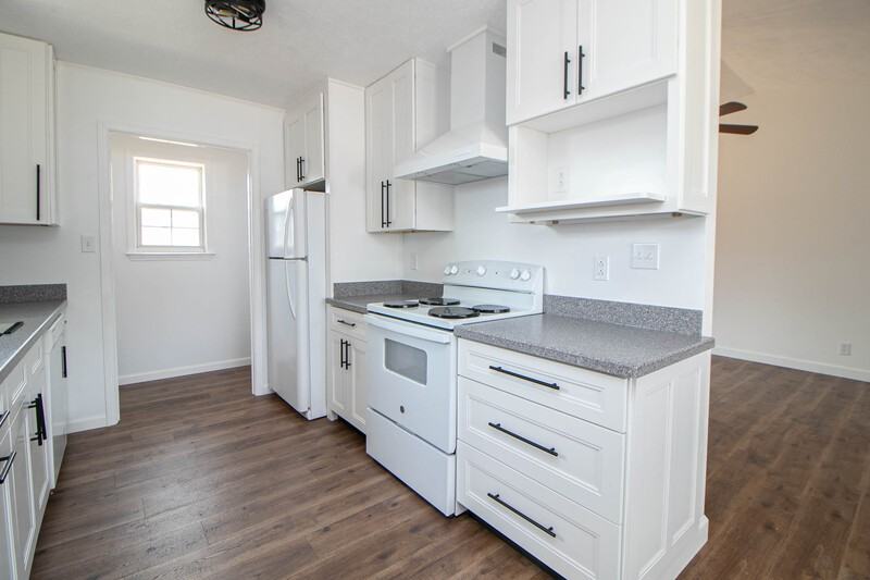 107 Sidney Ct - Photo 6 of 27