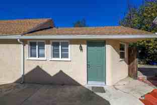 10002 1/2 Pinewood Ave - Photo 1 of 1