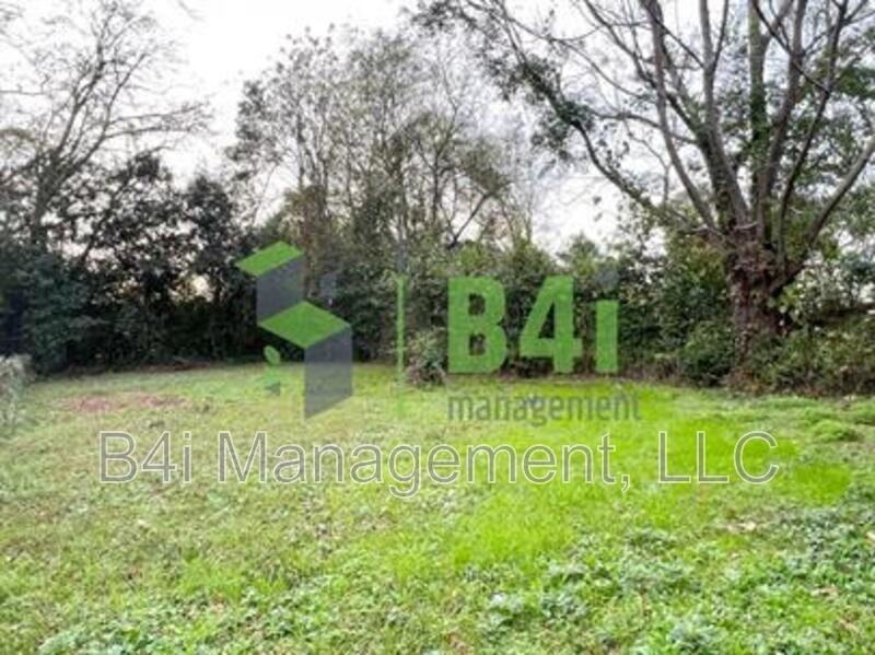 2056 Mason Street - Photo 7 of 9