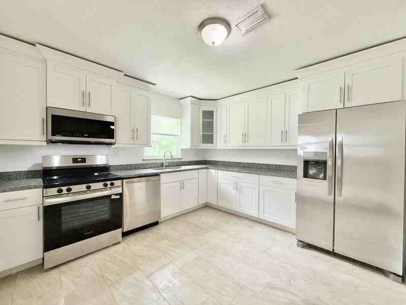 2125 Mark Ave - Photo 7 of 50