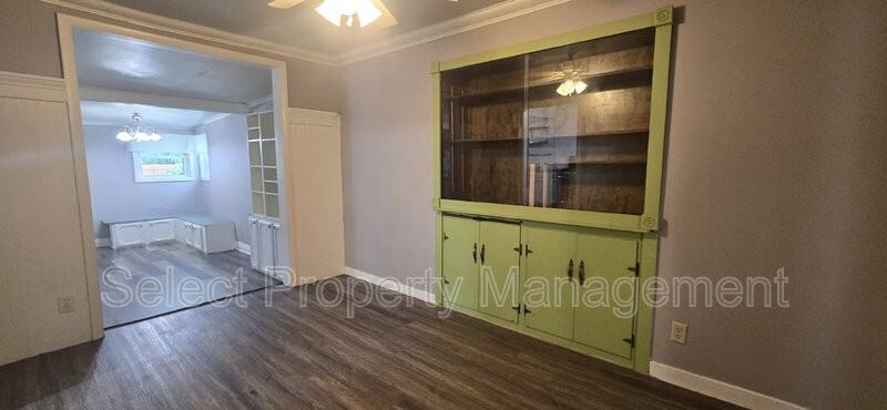 1228 Elmwood Ave - Photo 5 of 27