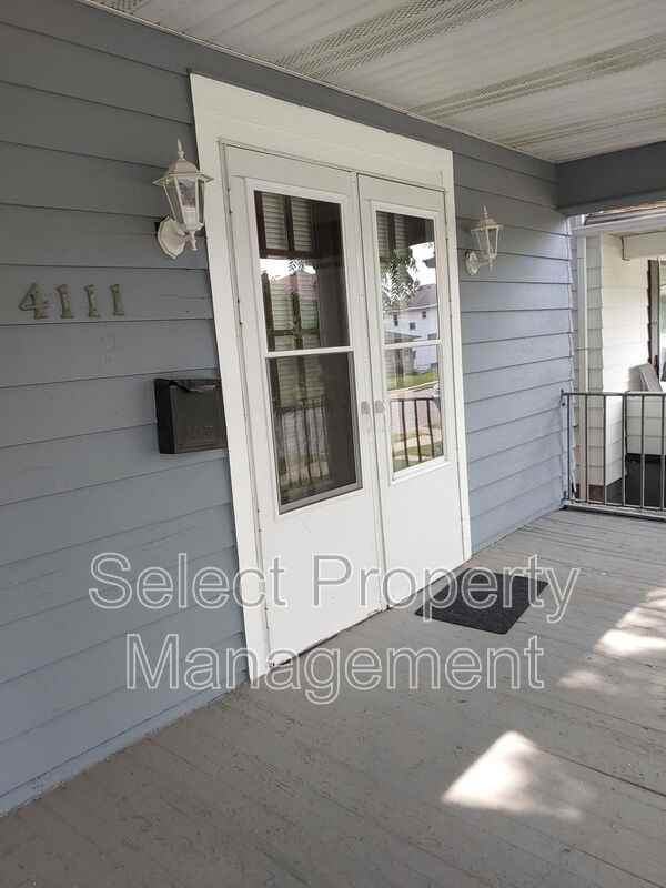 4111 S Calhoun St - Photo 2 of 21