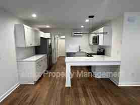 1309 Hudson Ave #E12 - Photo 1 of 1