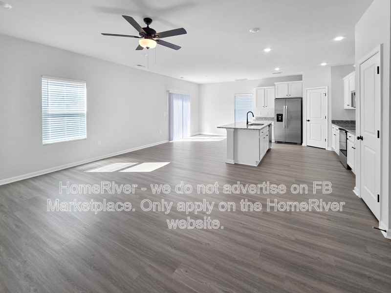 3323 Burberry Dr - Photo 6 of 28