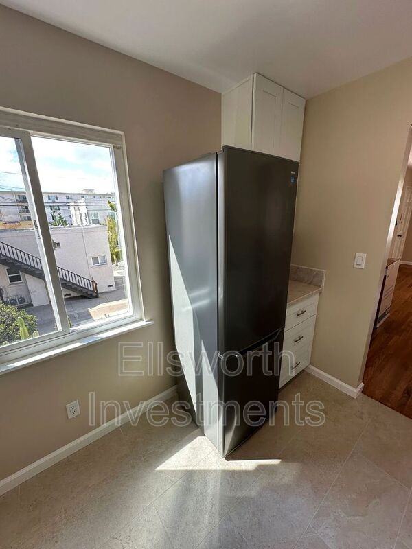 3523 Park Blvd - Photo 2 of 7