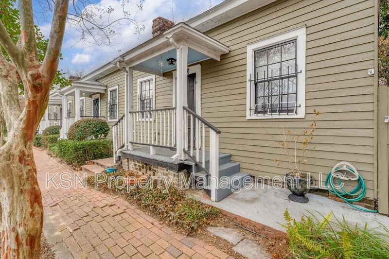 509 1/2 Blair St #509 - Photo 2 of 20